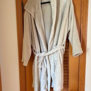 Summer & Rose Cream Robe